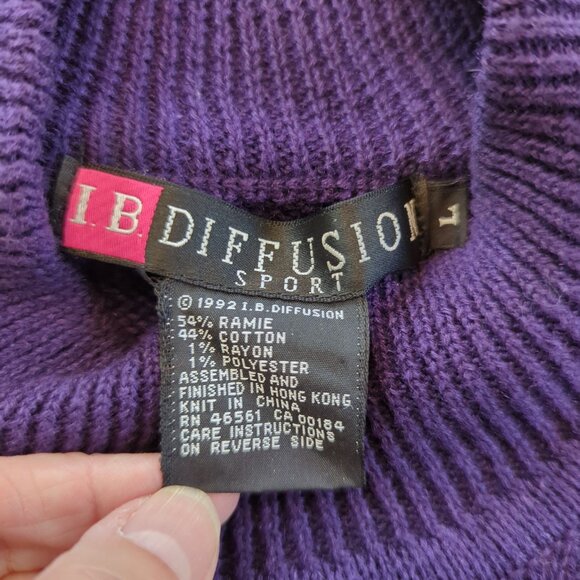 Vintage IB Diffusion Sport Christmas Purple Sweater L Santa Claus Beaded 90s - Picture 10 of 16